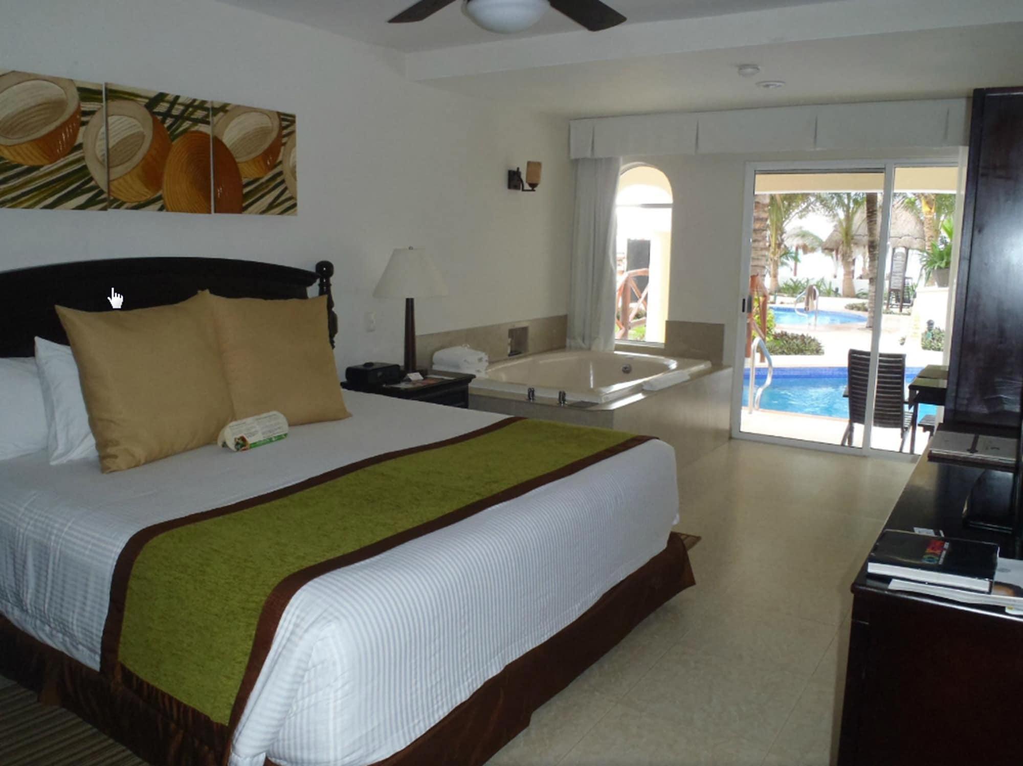 Hidden Beach Resort Au Naturel Adults Only Catamaran, Cenote & More Inclusive Akumal Esterno foto