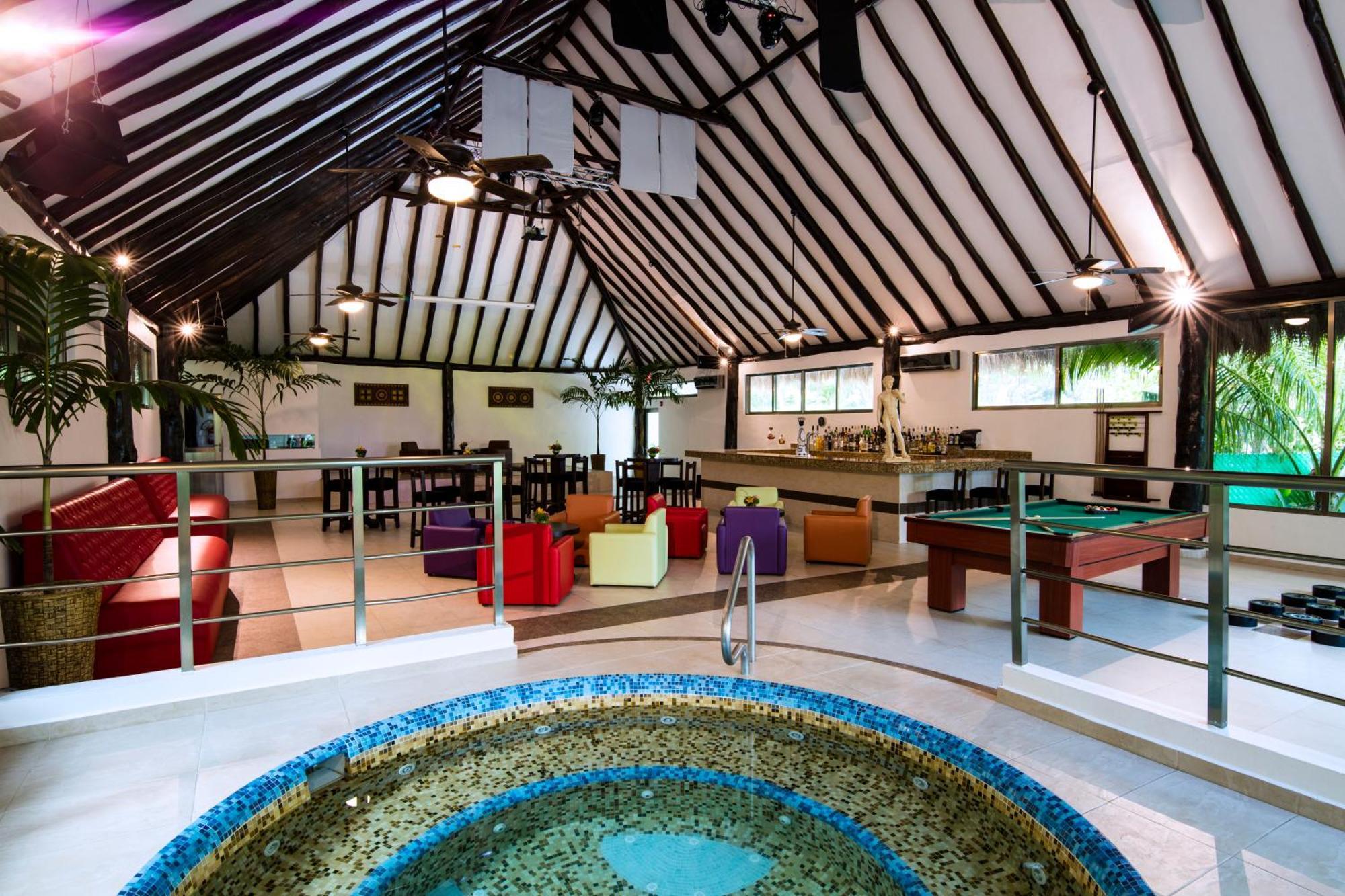 Hidden Beach Resort Au Naturel Adults Only Catamaran, Cenote & More Inclusive Akumal Esterno foto