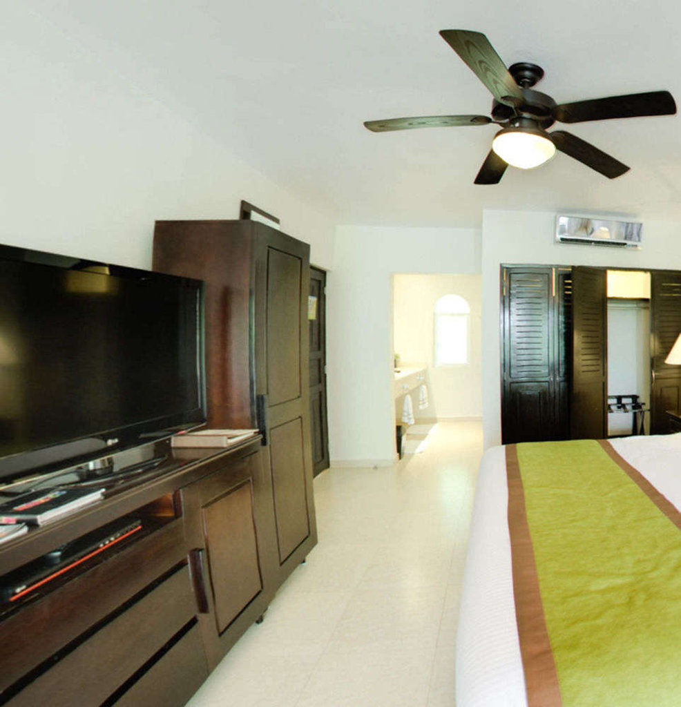 Hidden Beach Resort Au Naturel Adults Only Catamaran, Cenote & More Inclusive Akumal Esterno foto